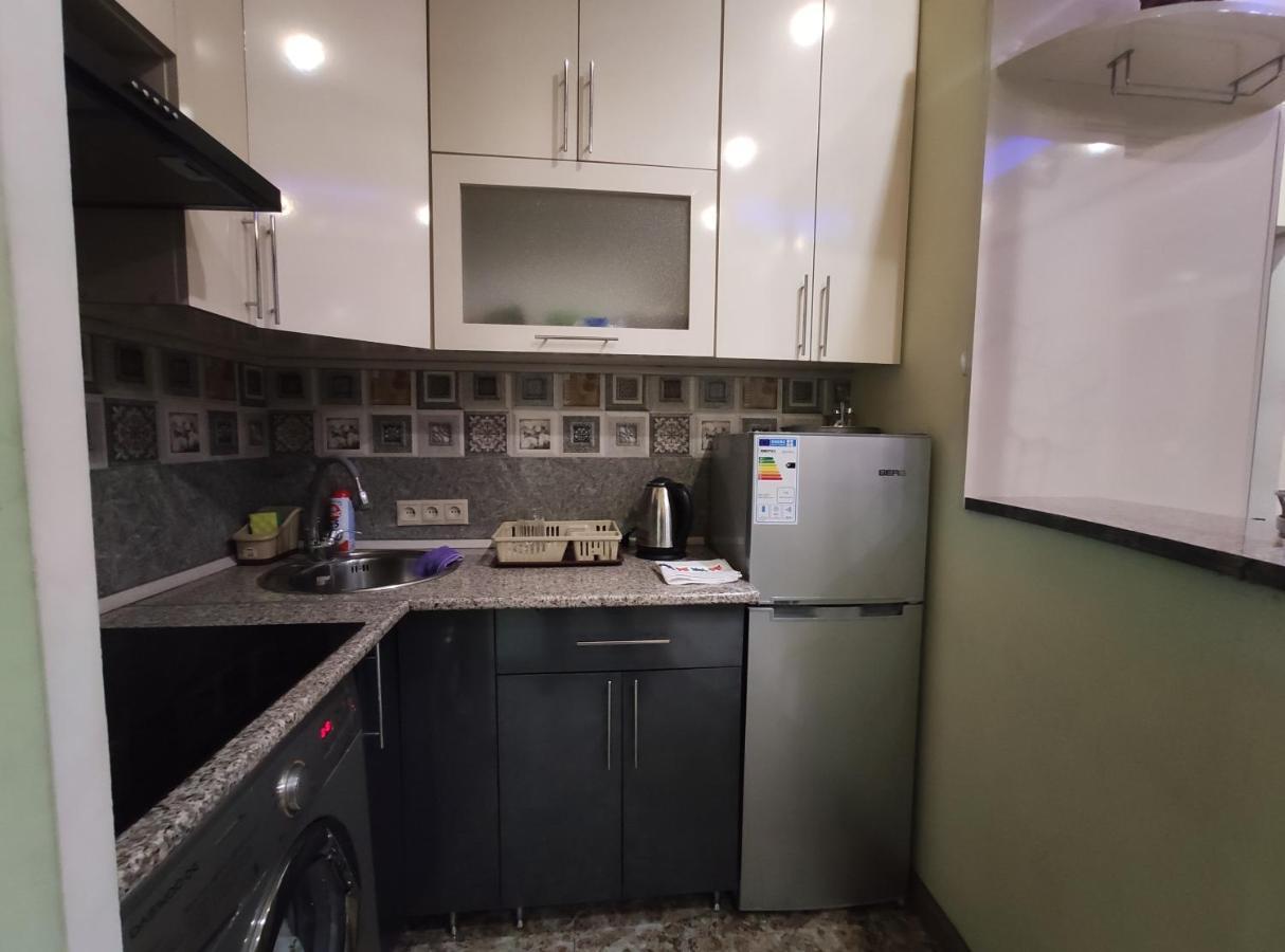 Khanjyan 7 Luxury Apartment Yerevan Exterior photo